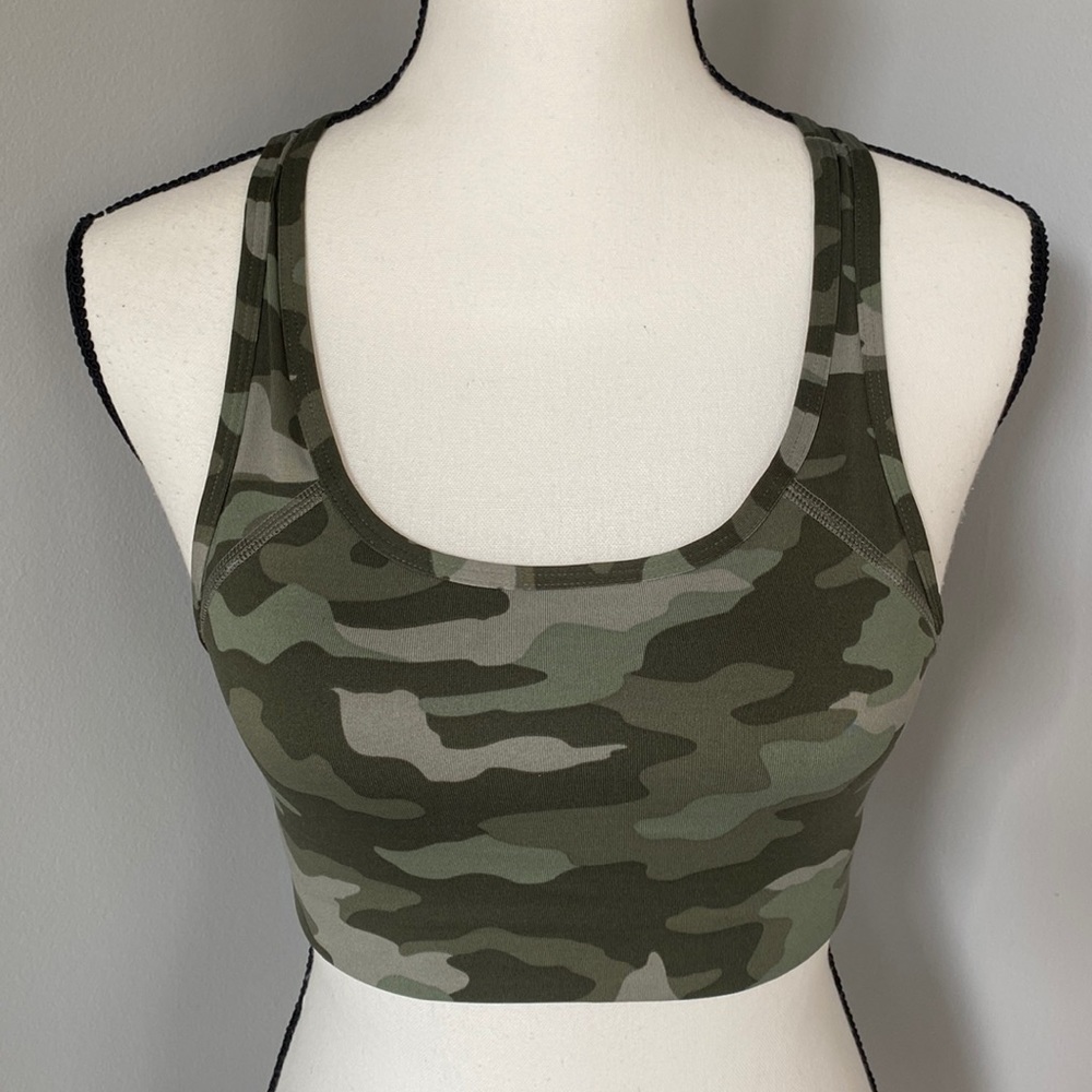 Victoria’s Secret PINK Sports Bra